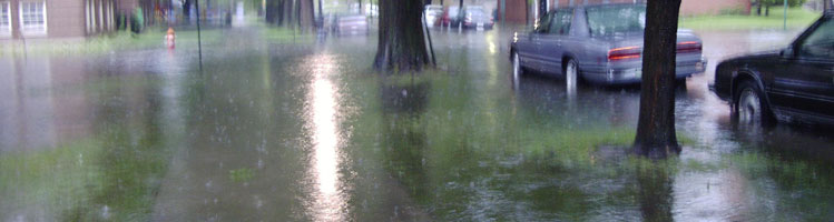 flooding-on-sidewalk