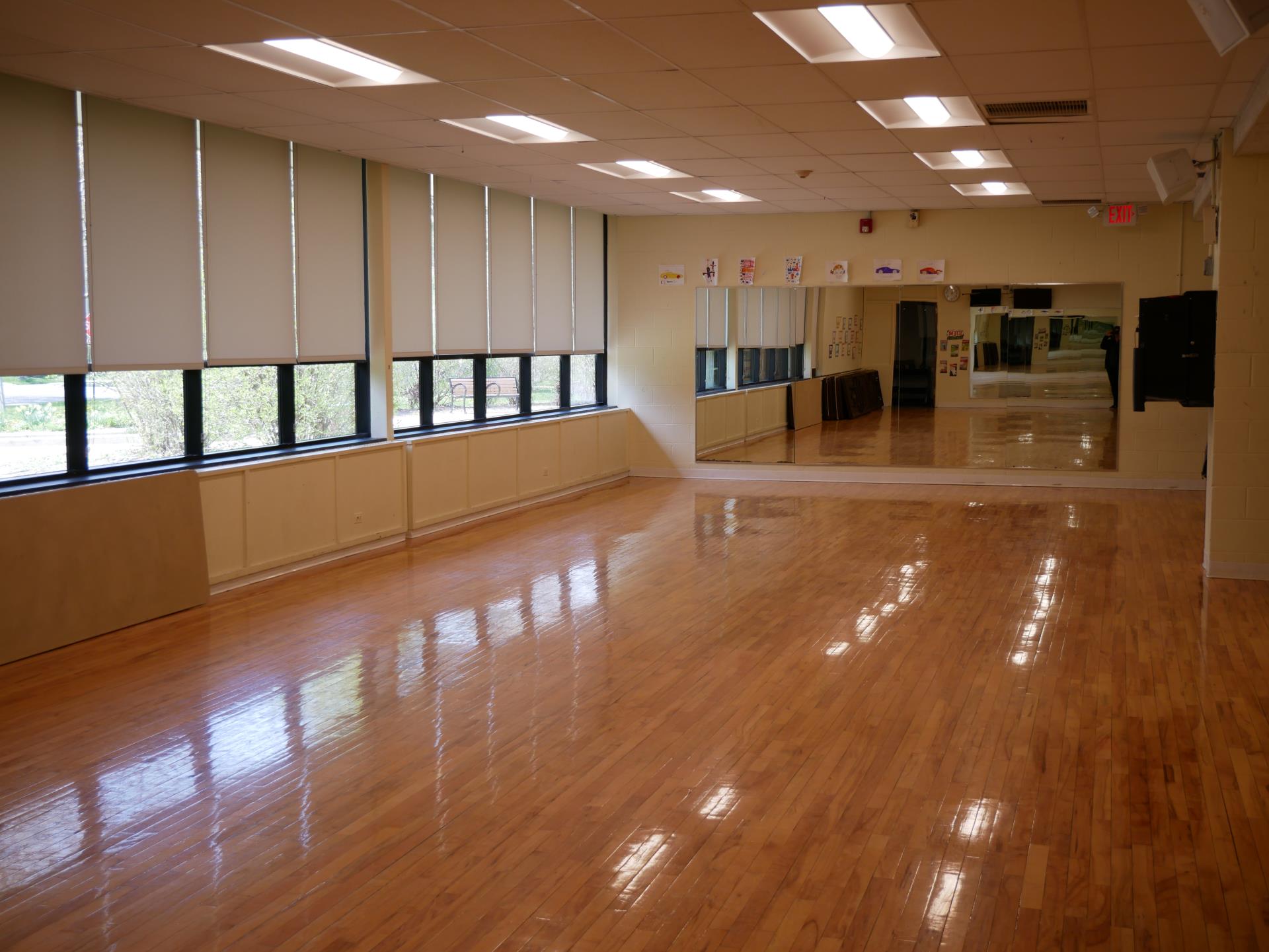 Fleetwood Dance Studio (2)